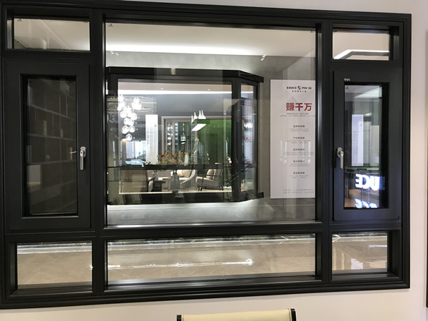 安全門(mén)窗哪家強(qiáng)？為你推薦伊盾高效隔音門(mén)窗！英倫貴族8